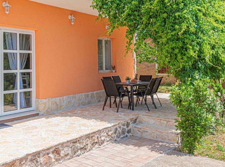 Iris Holiday Home Trbounje Exterior photo